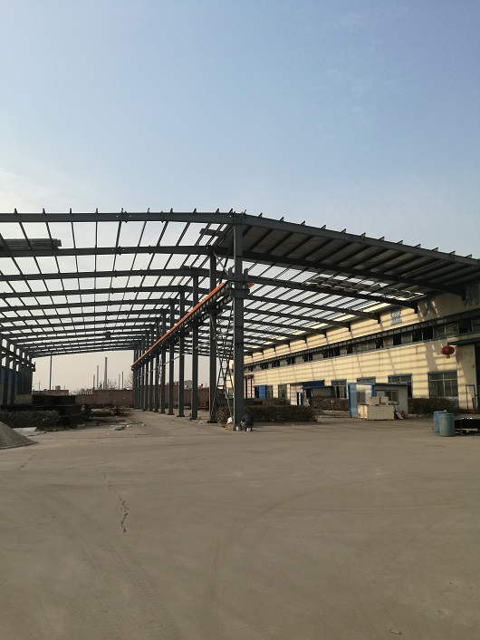 今日帶你走進山西盛大新建鋼結(jié)構廠房施工現(xiàn)場