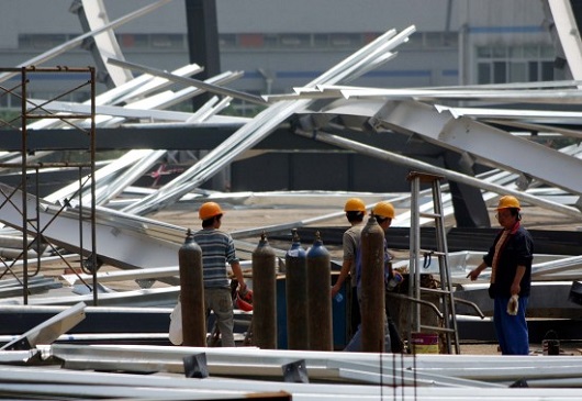 平安夜，鋼結(jié)構(gòu)施工的平安怎么來(lái)？