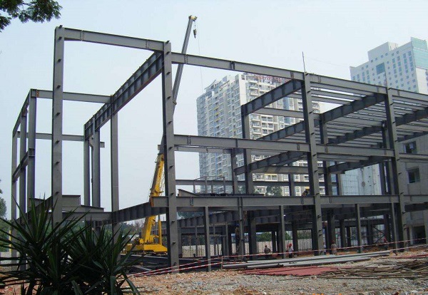 冬天鋼結構廠房的施工，需要注意這幾項