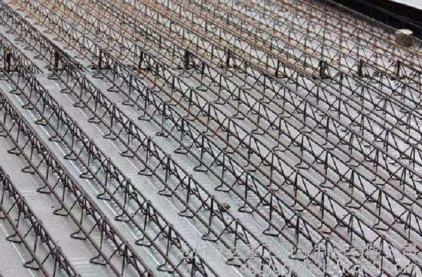 了解鋼筋桁架樓承板價(jià)格，要知道它的施工工藝